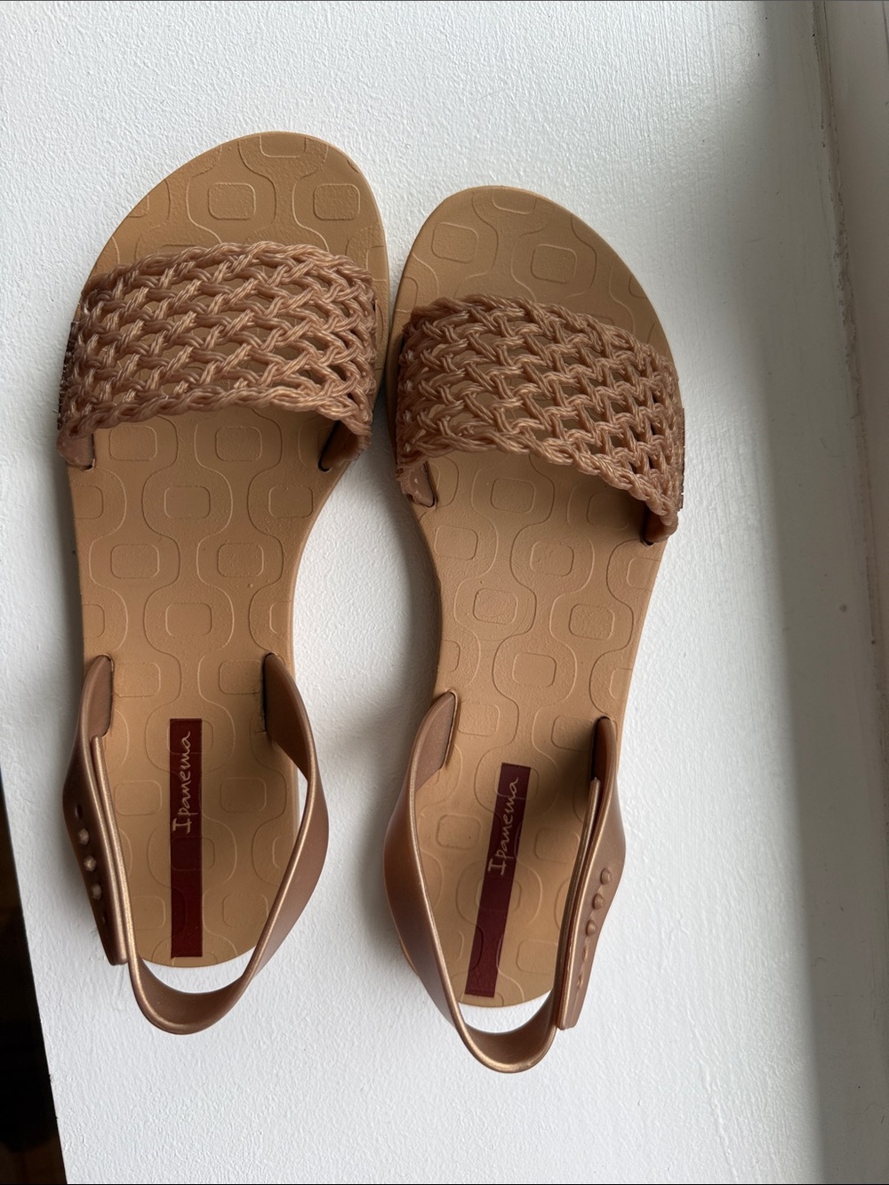 Ipanema Women’s Rose Gold Braided Toe Slingback Sandals